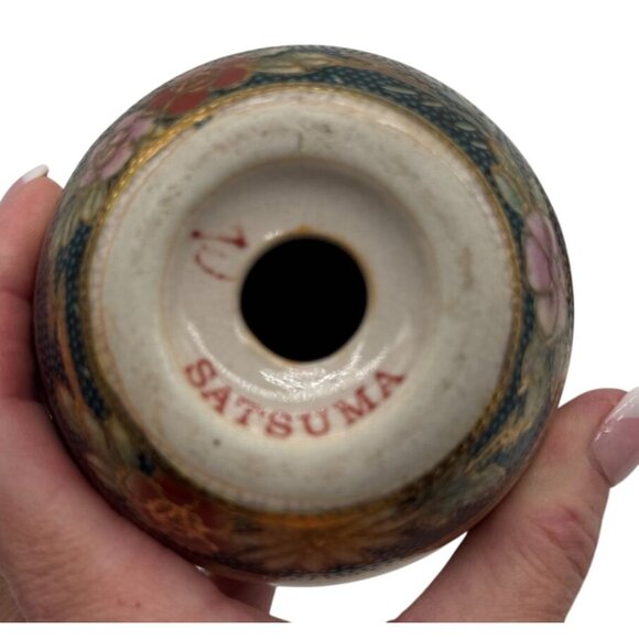 Vintage Satsuma Hand Painted Porcelain Egg Peacock & Floral Gilded 5" - Picture 7 of 7